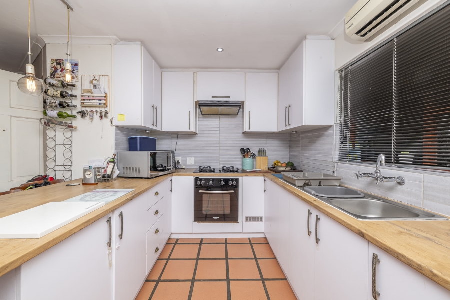 4 Bedroom Property for Sale in Protea Heights Western Cape